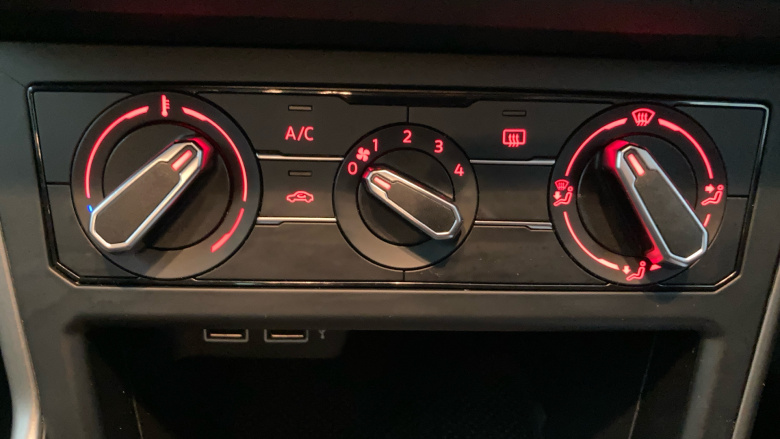 Volkswagen Polo 1.0 EVO 80 SE 5dr Petrol Hatchback